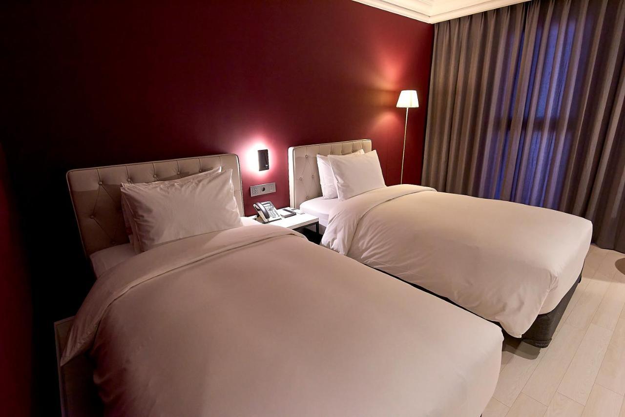 Busan City Hotel מראה חיצוני תמונה